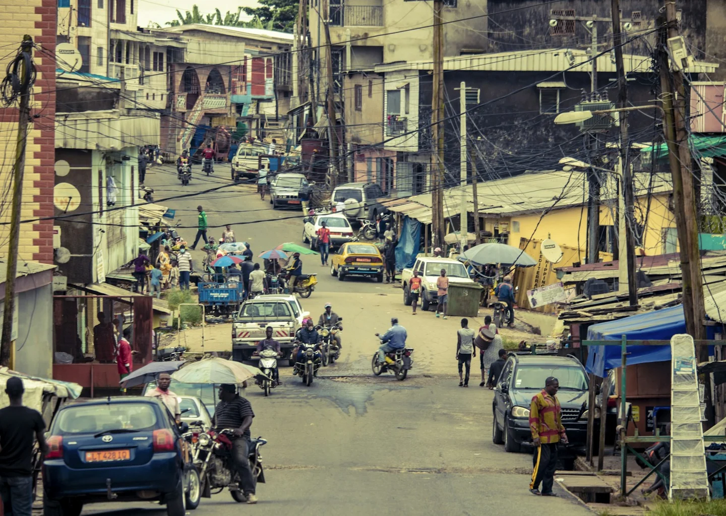 Street life in Bessengue, Douala, Cameroon